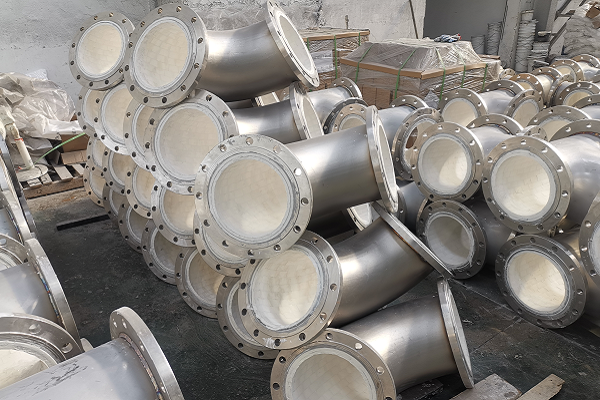 破损锂电池的内衬贴片管道